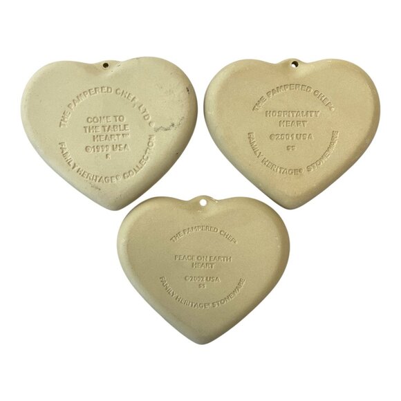 Set of 3 Pampered Chef Family Heritage Heart Stoneware Molds – 1999, 2001, 2002 - Picture 2 of 6
